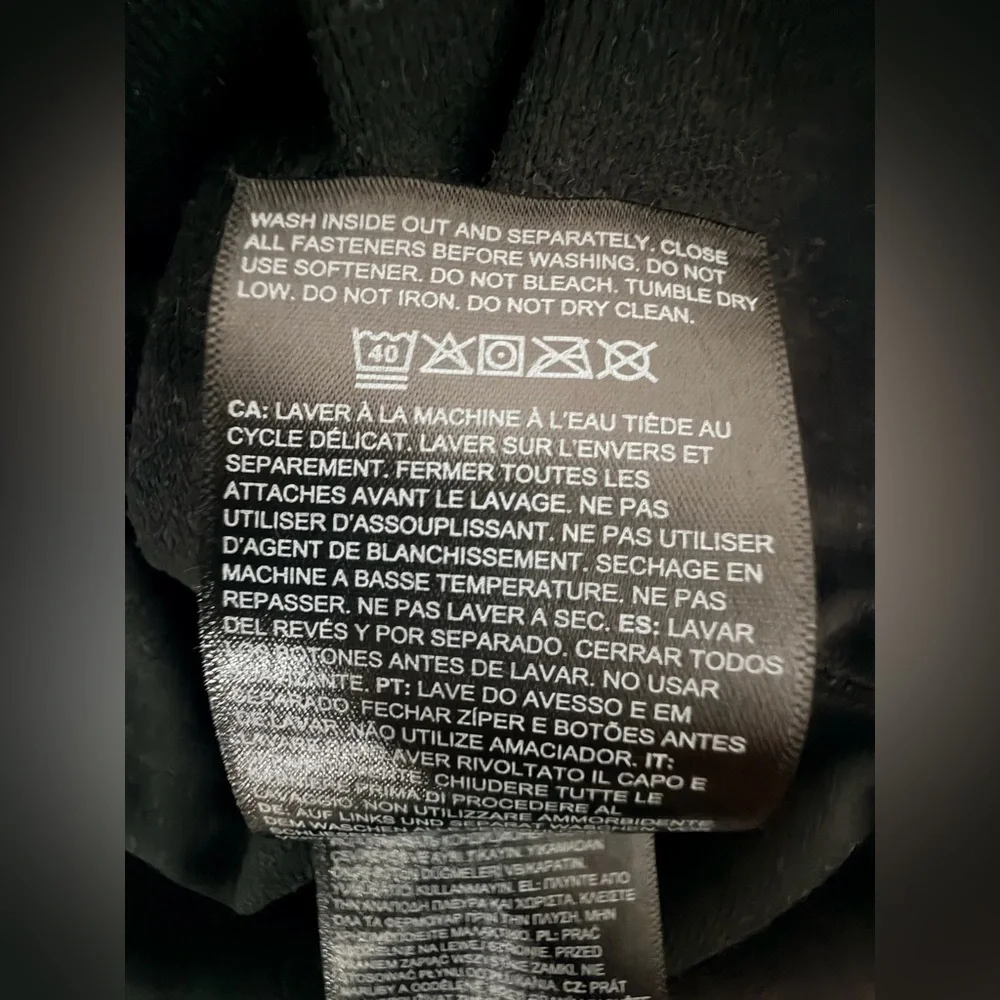 The North Face Long Sleeve Quarter Zip Pullover Top With Roblox Embroidery Logo